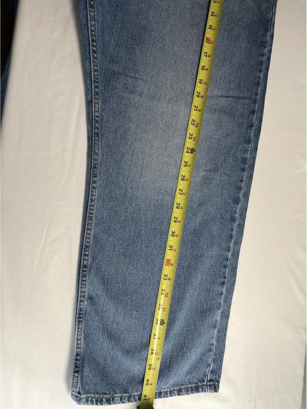 Levi's Men's‎ Blue Denim Jeans Size 25 Classic Fit Durable Cotton